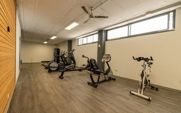 Property slide 25
