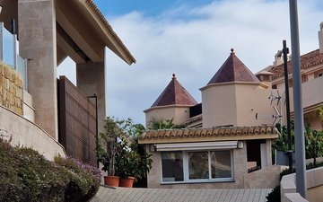 Property slide 33
