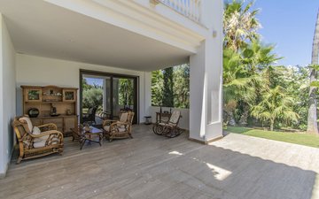 Property slide 17