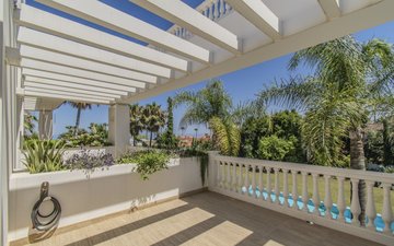 Property slide 29