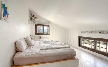 Property slide 15