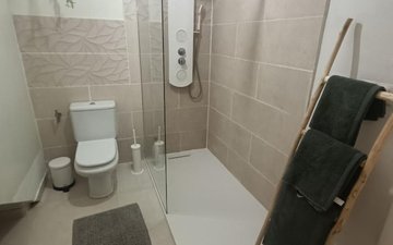 Property slide 20