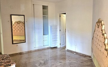 Property slide 7