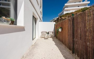 Property slide 16