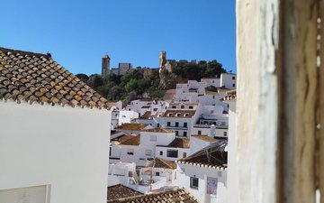 Property slide 19