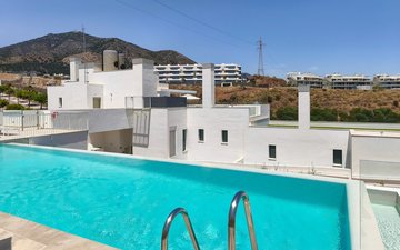 Property slide 17