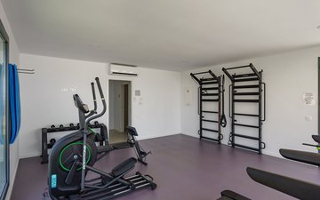Property slide 8