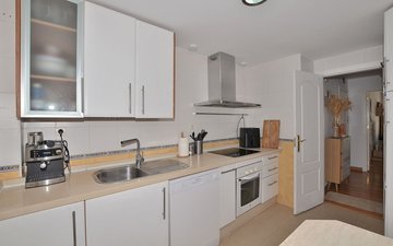 Property slide 19