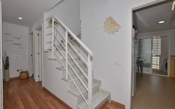 Property slide 31