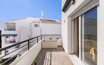 Property slide 15