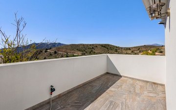 Property slide 24