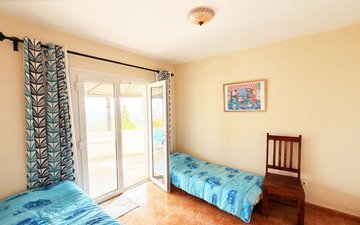 Property slide 8