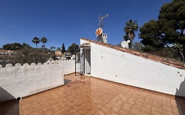 Property slide 23