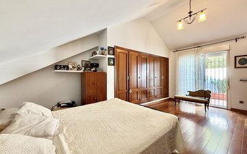 Property slide 15