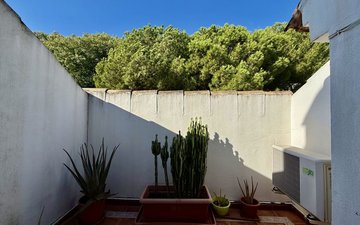 Property slide 18