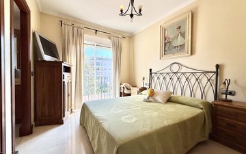 Property slide 20