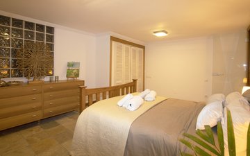 Property slide 36
