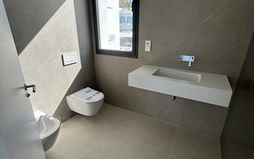 Property slide 24