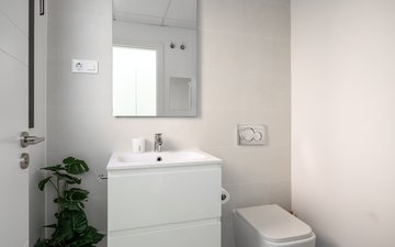 Property slide 21