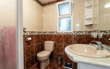 Property slide 14