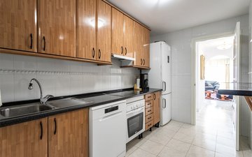 Property slide 19