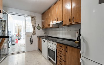 Property slide 20