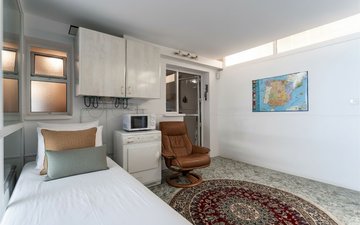 Property slide 21