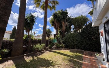 Property slide 25