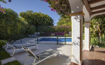 Property slide 30