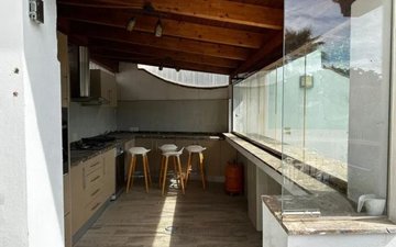 Property slide 28