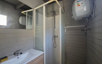 Property slide 25