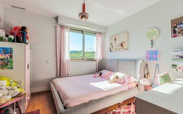 Property slide 19