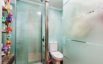 Property slide 20