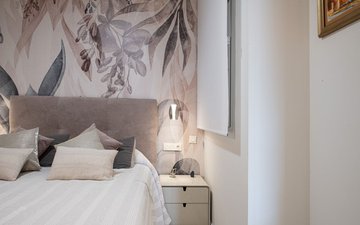 Property slide 25