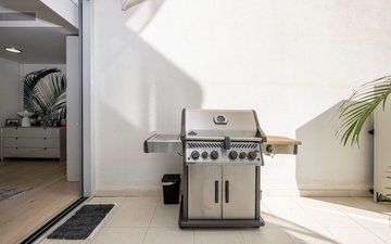 Property slide 31