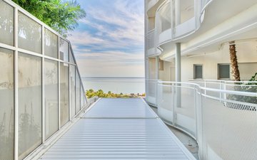 Property slide 4
