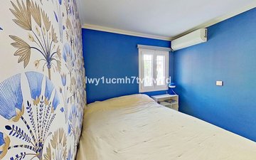 Property slide 16