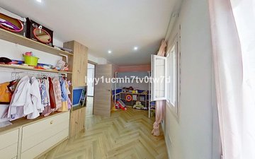 Property slide 25
