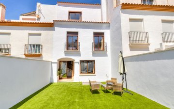 Property slide 20