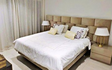 Property slide 10
