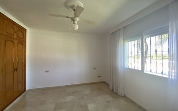 Property slide 14