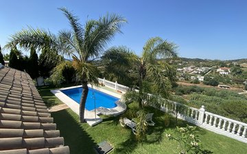 Property slide 15