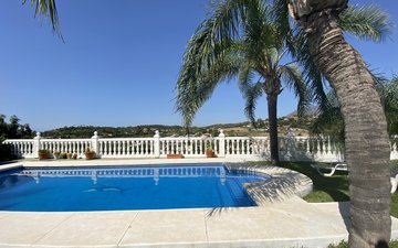 Property slide 19