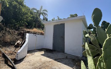 Property slide 28