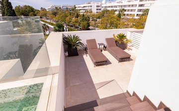 Property slide 25