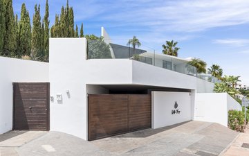 Property slide 46
