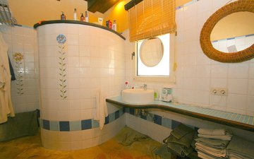Property slide 35