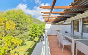 Property slide 33