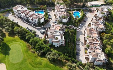 Property slide 44
