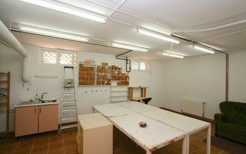 Property slide 22